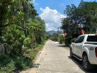 Bán mảnh đất 1200m2 bám đường liên xã phía sau bám suối to đẹp, lạc thuỷ hoà bình cũ, 3,x tỷ