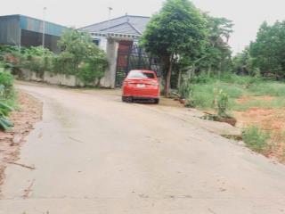 Bán lô đất thôn 9 ba trại (nay là suối hai)1285m150m đất ởcách tỉnh lộ chỉ 200mnhỉnh 3tr/m