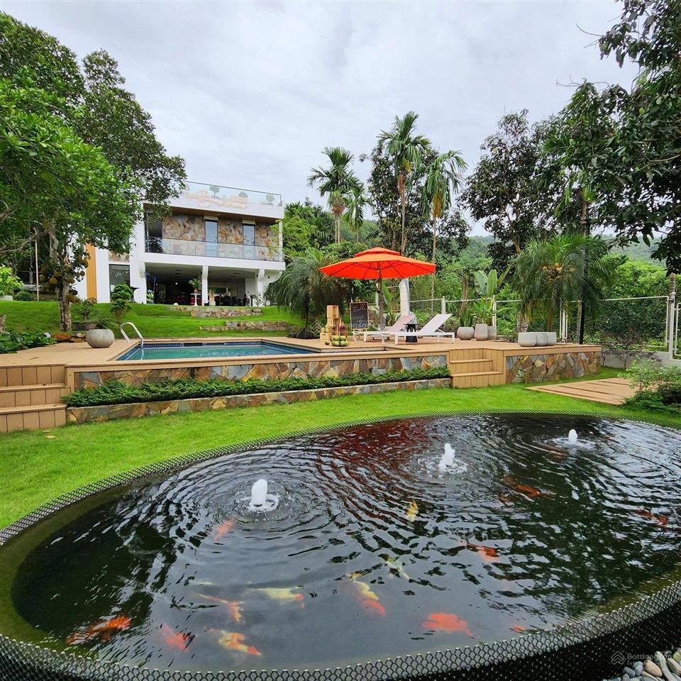 Cần cn villa full nội thất gần 2000m2, 200m2 đất ở, sẵn vận hành, trung tâm yên bài ba vì chỉ 19 tỷ