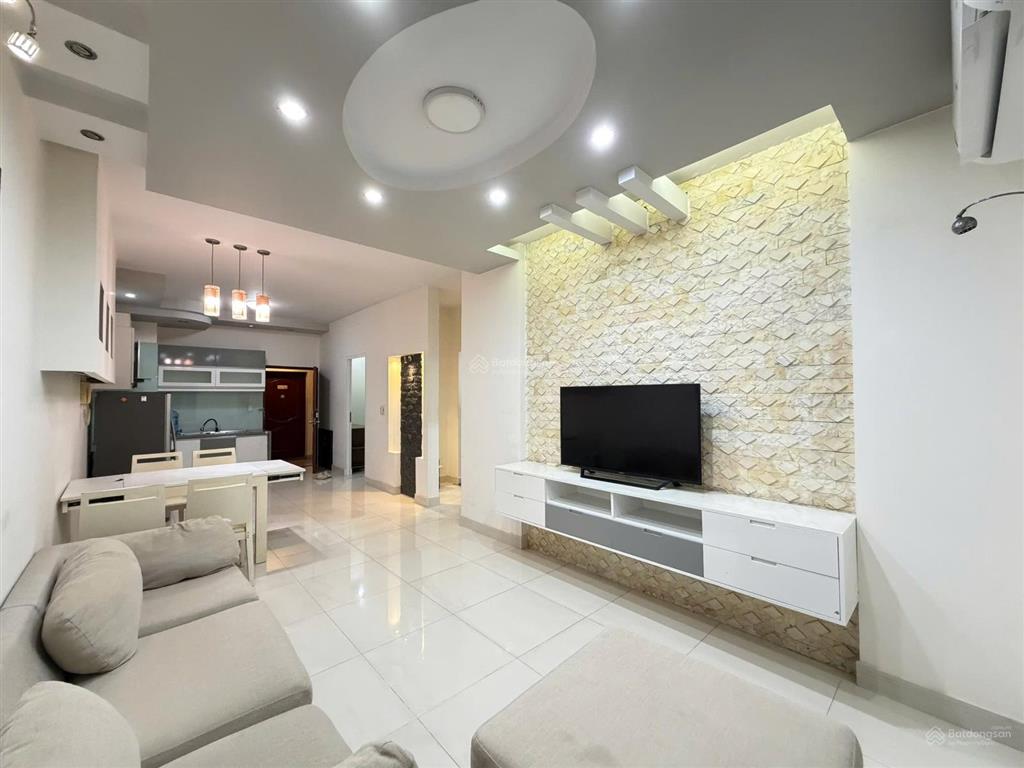 Cần bán căn hộ sky garden nhà đẹp