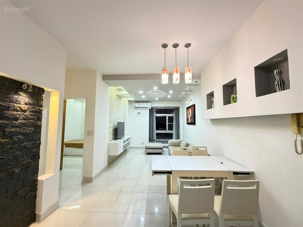 Cần bán căn hộ sky garden nhà đẹp