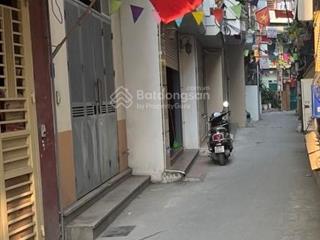 Bán đất lĩnh nam vị trí đắc địa, ngõ thông tứ tung, sát phố, dt 45m2, mt 7m, giá 7.5 tỷ
