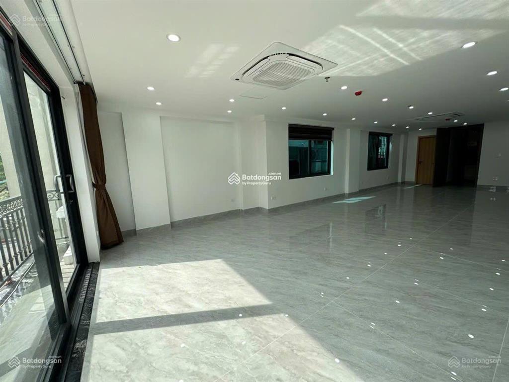 Nhà mặt phố nguyễn thái học  trần phú | 80m² x 6 tầng | thang máy  thông sàn | 50tr/th