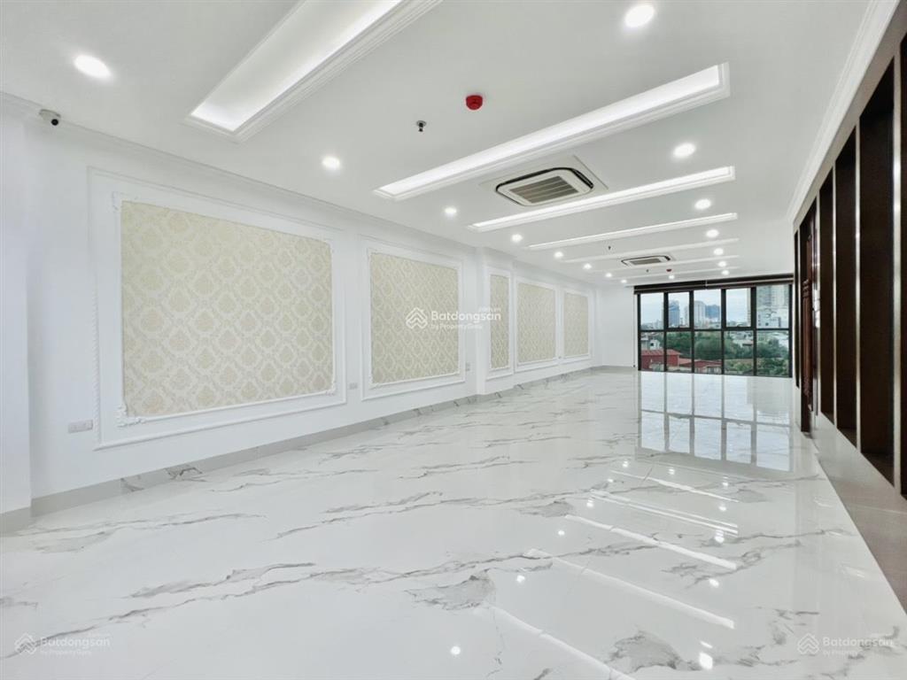 Nhà mặt phố nguyễn thái học  trần phú | 80m² x 6 tầng | thang máy  thông sàn | 50tr/th