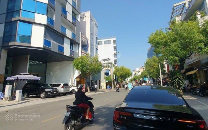 Dt 610m2, khuôn đất đẹp, mt liên quận sầm uất, kế bên q. 1, xây building, kinh doanh đa ngành nghề