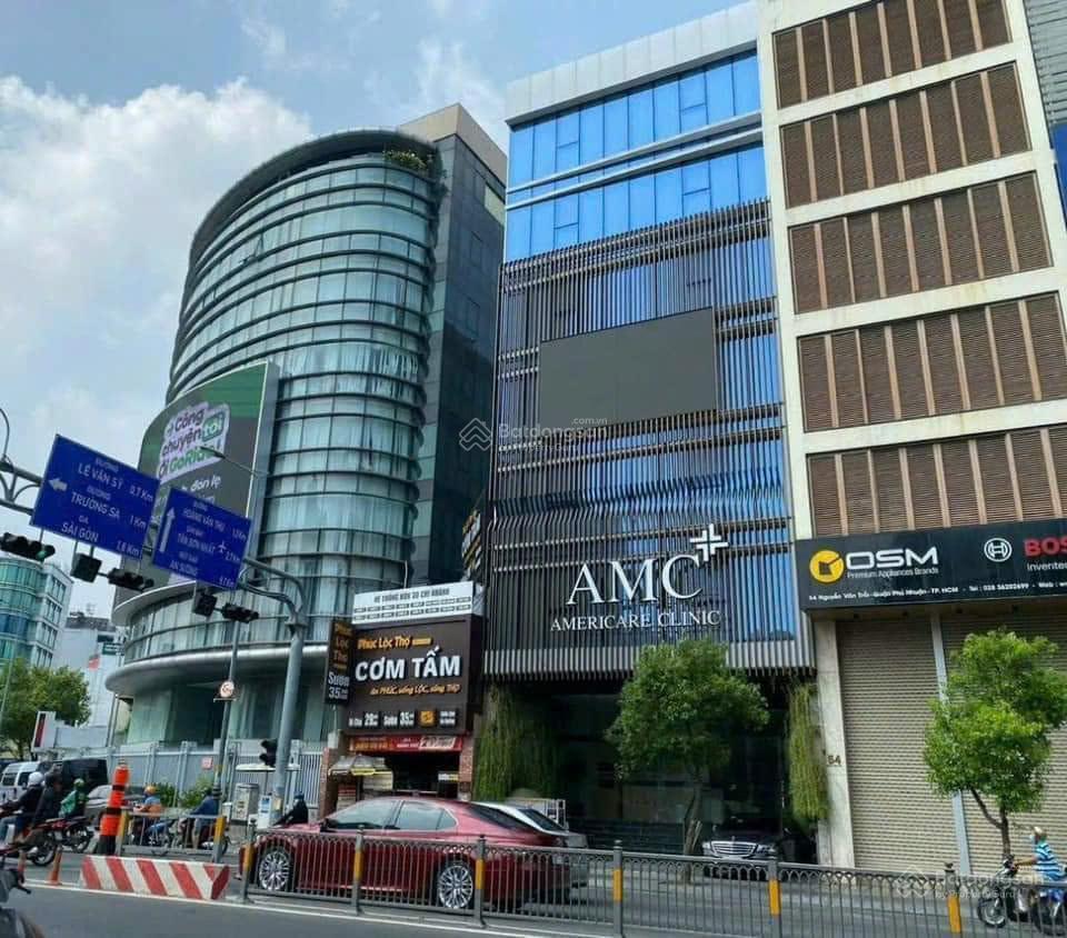 Tòa nhà hầm 8 tầng mới, mt ngay trần hưng đạo, liền kề chợ bến thành, dt 200m2, ngang 8m nổi bật