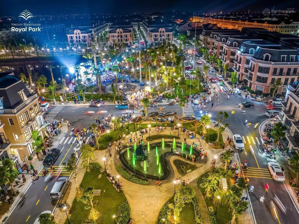 Bán căn shophouse đối diện tttm vincom quảng trị, vị trí siêu vip  đang cho thuê ổn định