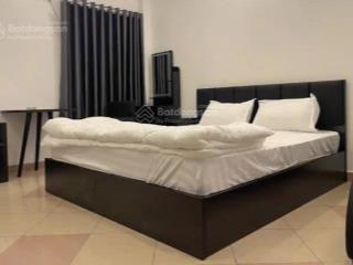 Chính chủ cho thuê k.s mt q.phú nhuận kdc vip 7x20 21pn 22wc 5l đủ pccc antt giá 129tr 0901 970 ***