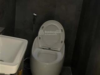 Chính chủ cho thuê nhà làm chdv spa showroom mt dã tượng 3 tầng 11pn 1mb 12wc nt 36tr 0901 970 ***