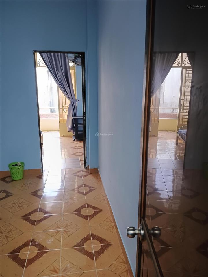 Chính chủ cho thuê nhà mt lý nam đế q.11 3,2x11 3 tầng 4pn 1mb 4wc giá 16tr nt  0901 970 *** ngân