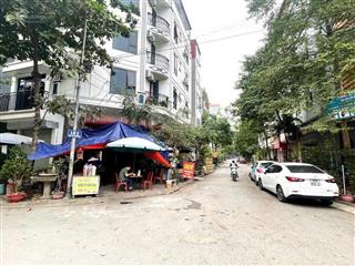 Lai xá 50m đường vành đai 3,5 & quốc lộ 32.45m2  cầu thang góc đang cho thuê 30tr/ tháng