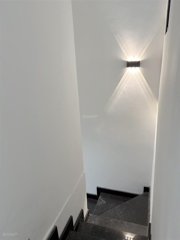 Cho thuê nhà nguyên căn mới xây 3pn4wc