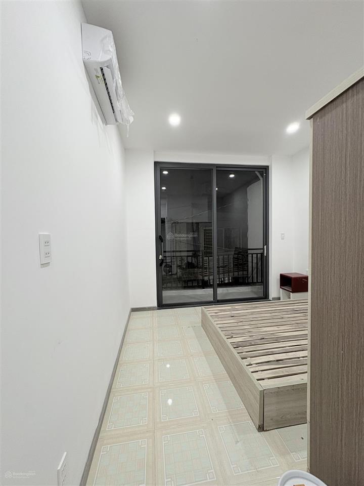 Cho thuê nhà nguyên căn mới xây 3pn4wc