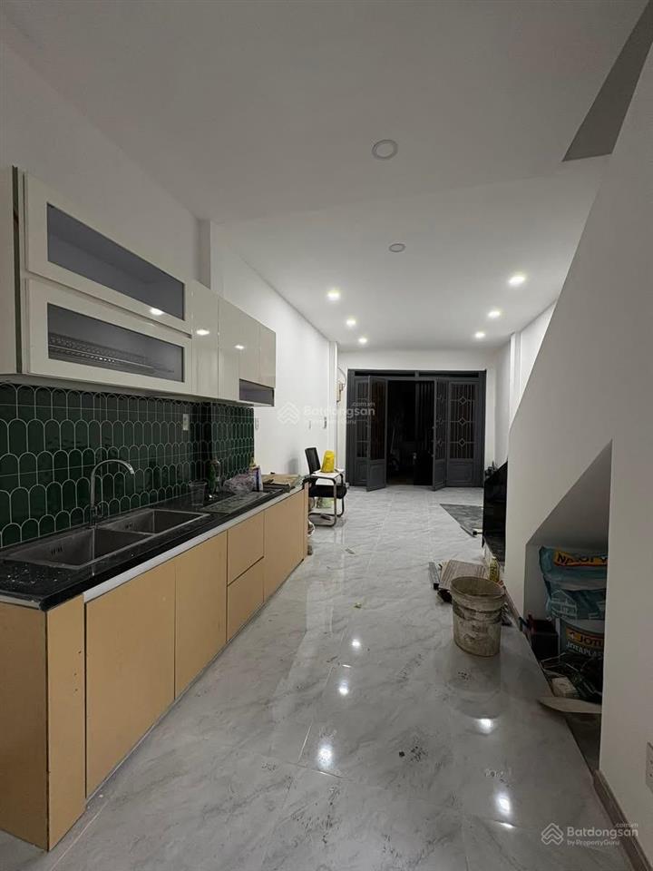 Cho thuê nhà nguyên căn mới xây 3pn4wc