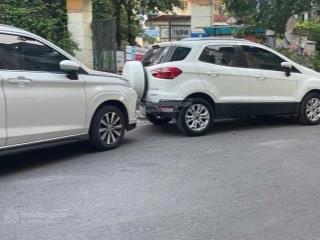 Nhà xây mới tinh tại tt thanh xuân 5 tầng  ô tô cách nhà vài bước giá chỉ 5,5 tỷ