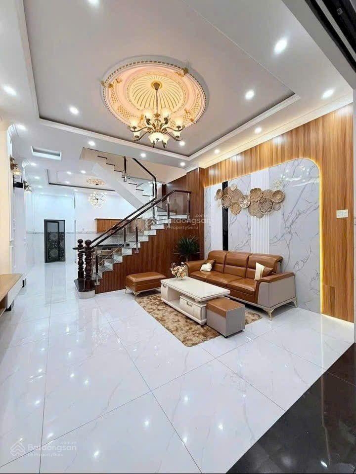 Bán nhà 1 trệt 1 lầu sổ hồng riêng, diện tích 100m2 kế bên aeon tạ quang bửu, q8