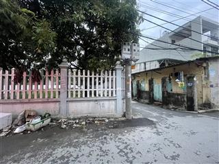 Bán nhà kim chung 343m mặt tiền 18m  hậu 18.2m giá 17 tỷ, 12 phòng trọ, chân cầu thăng long,sổ đỏ