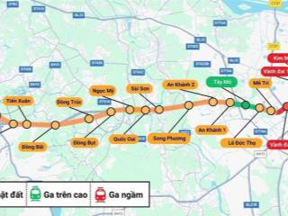 Bán nhà mặt phố quốc lộ 21a hoà lạc hà nội  100m mt 7m  góc giá 4 tỷ, cách ga metro 200m, gần fpt