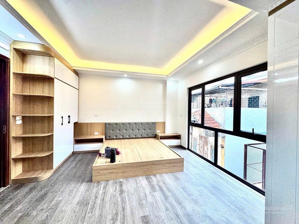 Nhà đẹp giữa ba đình hoàng hoa thám 40m2 6 tầng thang máy, ngõ thông, giá chỉ 12,1 tỷ