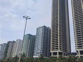 + Đất Nam Hoà Xuân chính chủ, kề lô góc giao nhau hai đường 10,5m lề 5m, thông sang đảo
