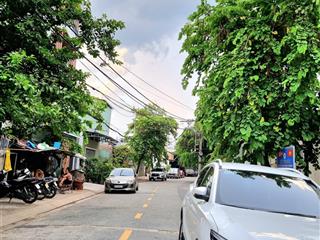 Mặt tiền vỉa hè, hơn 7 tỷ, 115m2 rộng bề thế, p. bình trưng tây quận 2