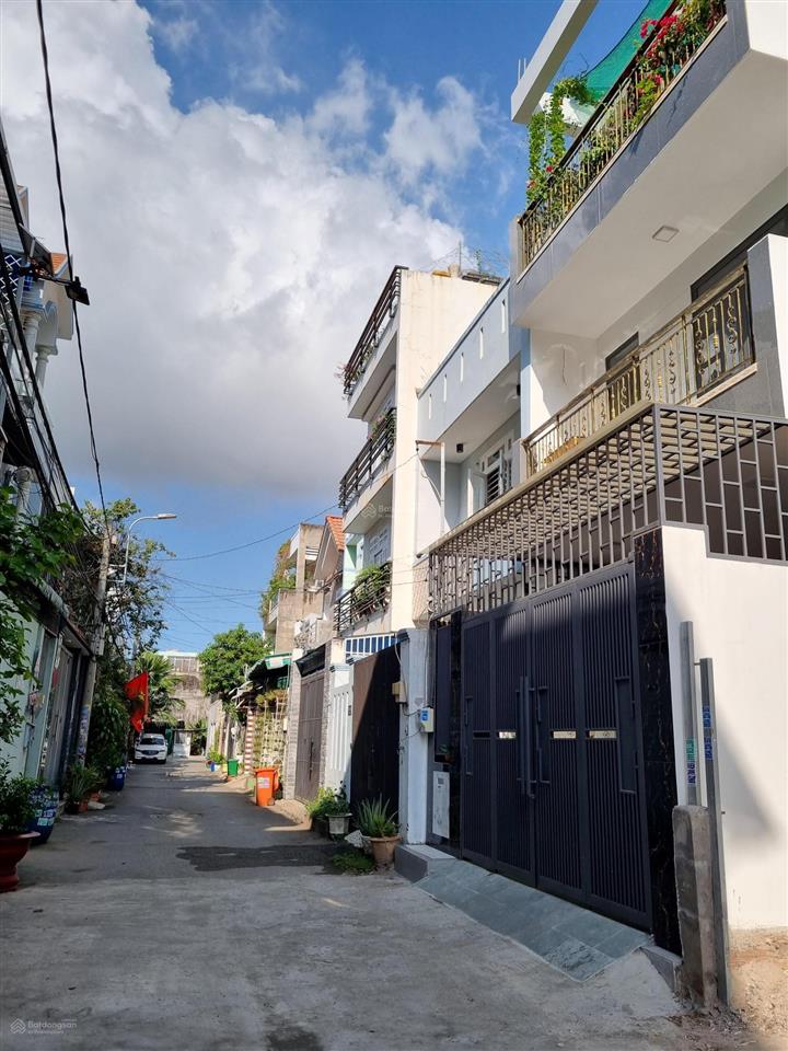 Nhà 2 tầng mới đường đình phong phú, hẻm xe tải thông,82m2 ngang 6m, quận 9
