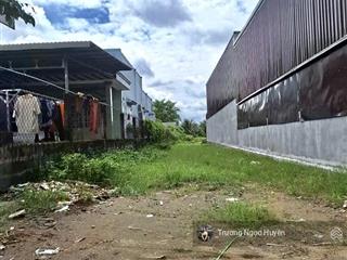 Kẹt tiền bán đất trần cảnh, gần chợ mỹ hoà, long xuyên, an giang 120m2 giá 500 triệu. sổ sẵn