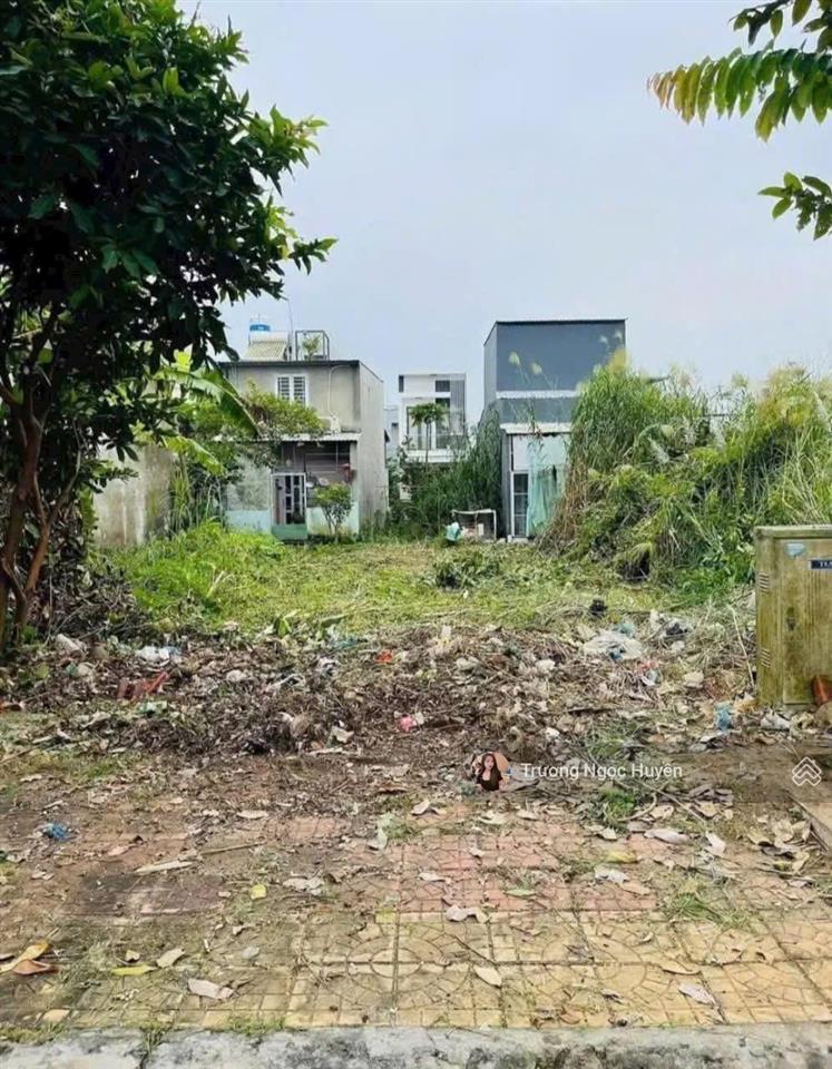 Bán nhanh lô đất đ. lò rèn, phường 5, gần chợ bạc liêu dt 120m2 giá 550triệu sổ hồng riêng