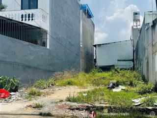 Sang nhượng lô đất đ.mai thị út, nhị mỹ gần chợ cai lậy, tiền giang 120m2 giá 550triệu shr