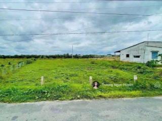 Cần ra nhanh lô đất 120m2 đ.nguyễn việt dũng, gần chợ ngã sáu, châu thành, hậu giang 550triệu. shr