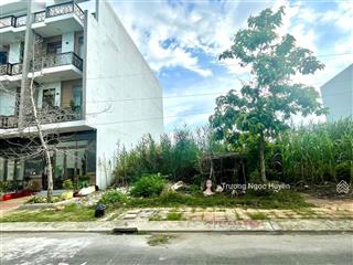 Sang nhượng lô đất đ. mai thị út, nhị mỹ gần chợ cai lậy, tiền giang 120m2, shr
