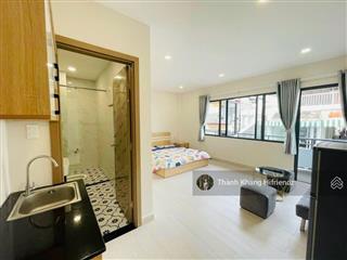 Cho thuê căn hộ studio bancol, cửa sổ, full nội thất, rộng 35m2 đối diện nhà hát hoà bình q10