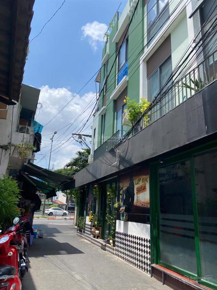 Bán nhà 4 tầng sát mặt tiền phạm văn đồng, p3. ngay đh công nghiệp, bv 175, chợ gv, nguyễn thái sơn