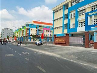 Chdv  4 tầng  10 phòng giáp quận 10  ngay cv lê thị riêng  80m2 (5.3*15)  50m ra mặt tiền