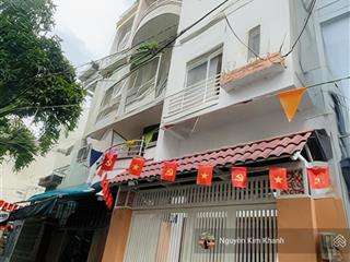 Hxh phan đình phùng  thông nguyễn trọng tuyển  sát bên chợ tân định  66m  6pn  oto tới nhà
