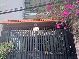 Nhỉnh 100tr/m  biệt thự 124m  p25 sát bên q2  oto ngủ trong nhà  8pn  hẻm mở rộng 10m