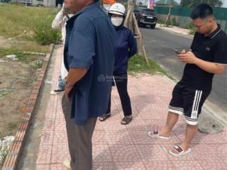 Chính chủ cần bán gấp đất đấu giá x tổ 4, quang minh sổ đỏ cầm tay! bạn đang tìm