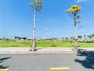 Lô đất khu đầm sen nam hòa xuân đà nẵng. giá rẻ bất ngờ