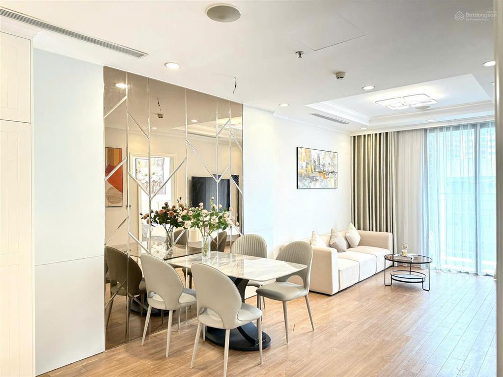 Bán ch 2pn tầng trung full đồ đẹp park hill premium