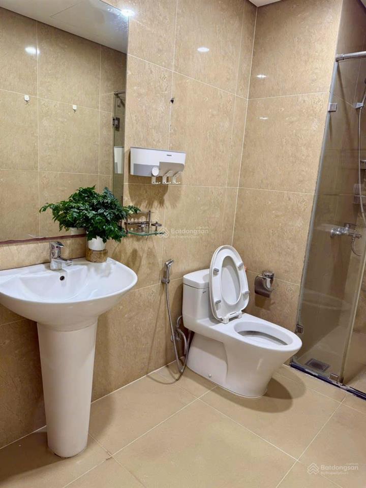 Cực rẻ! chỉ 8.5 tỷ căn 2pn sáng 82m2 times city