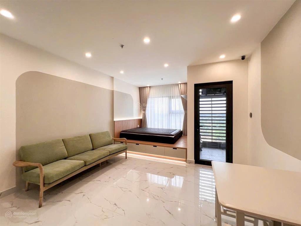 Studio vinhomes q9 giá sinh viên 4,5 triệu/tháng cho căn trống, ở 2 người siêu tiết kiệm