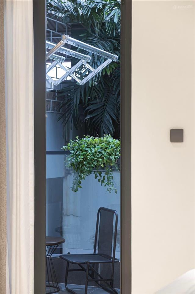 1pn mới khai trương sát bên q4, gần cresent mall, gần lotte, vivo, tiện đi qua tđt, rmit