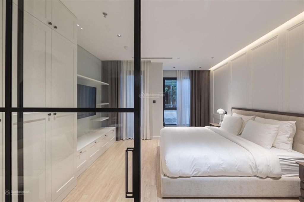 1pn mới khai trương sát bên q4, gần cresent mall, gần lotte, vivo, tiện đi qua tđt, rmit