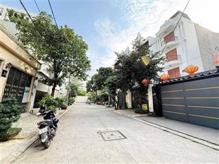 Đường 12m, 5x25m, sổ đẹp không lộ giới, xây mới 5 tầng, 50tr/m2