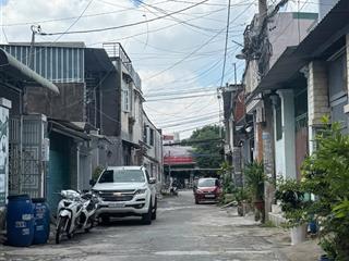 Chdv 12p. 3 tầng. 106m2 hẻm 7m. sát mặt tiền lê văn khương. cho thuê 40tr. 7.x tỷ