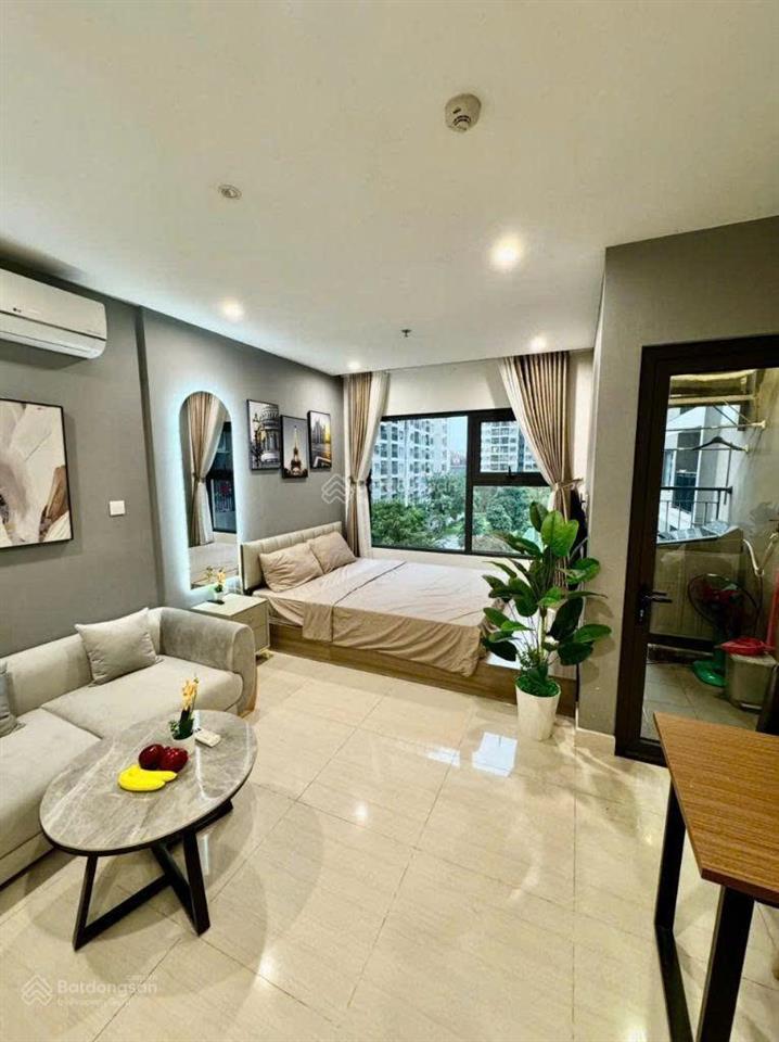(vinhomes smart city) chính chủ khách em cần bán căn studio 28m2 thông thủy giá chỉ 2.31 tỷ bao phí