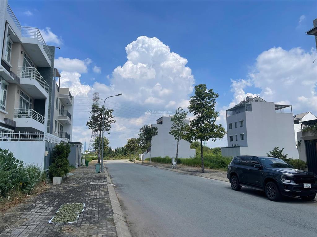 Đất nền kdc nam phan  nam long, phú hữu q9, đường rộng 12m, kế bên global city giá 87tr/m2