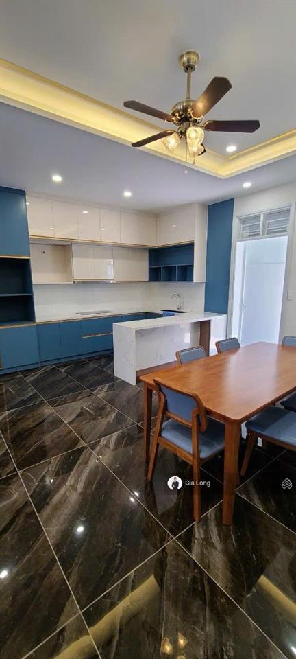 Chính chủ bán biệt thự 3 lầu kdc khang an, phú hữu, quận 9, sổ cá nhân, hoàn công200m2 tặng 300m2