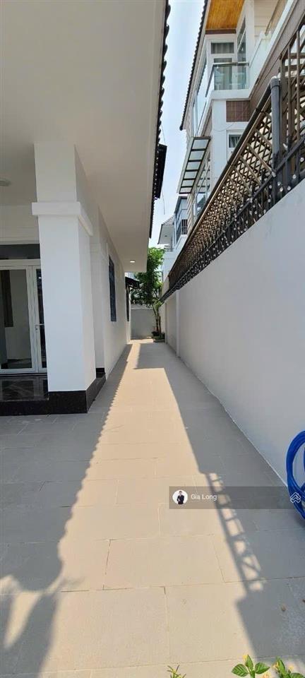 Chính chủ bán biệt thự 3 lầu kdc khang an, phú hữu, quận 9, sổ cá nhân, hoàn công200m2 tặng 300m2