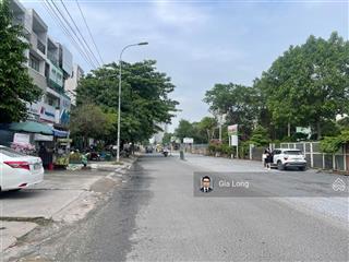 Chính chủ cần bán nhà 1 hâm 1 trệt 3 lầu mặt tiền đường nguyễn hoàng, an phú, quận 2, giá 26 tỷ